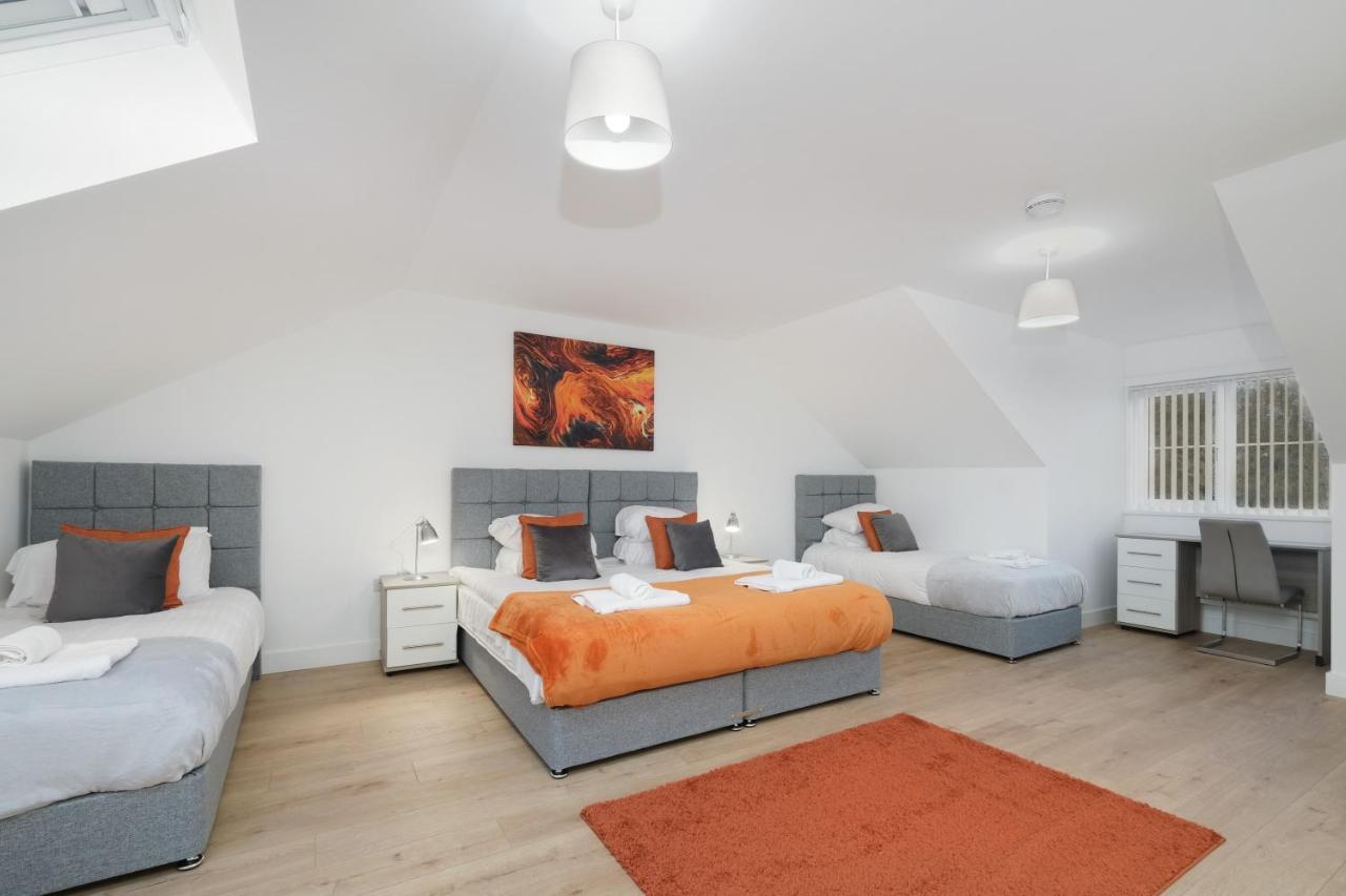Pinewood Studios, Iver Slough Heathrow 1 & 2 Bedroom Apartments With Parking By Arista Living Exteriör bild